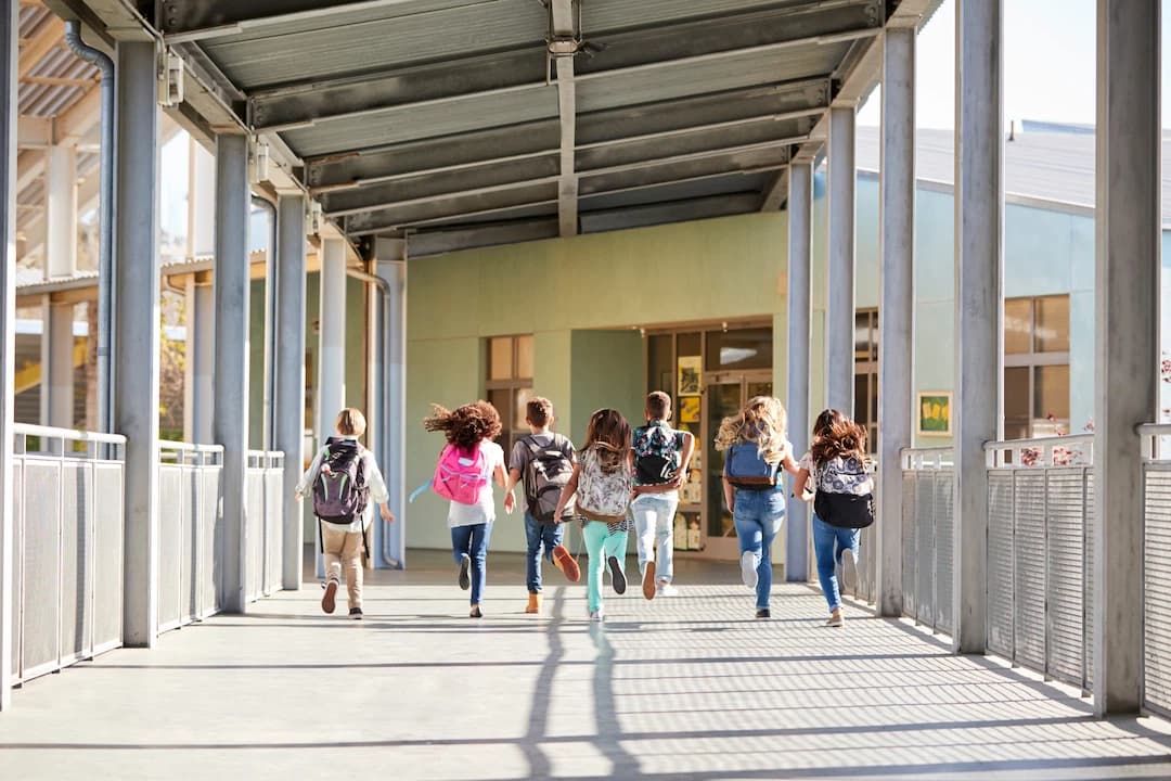 OUR COMMITMENT Images